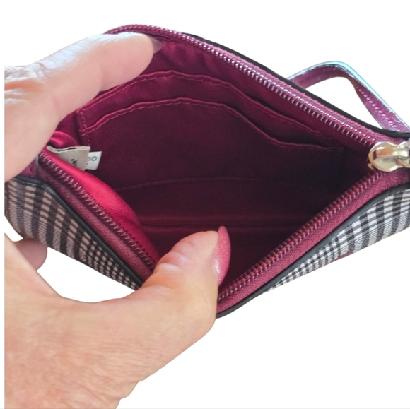 Coach Peyton Burgundy Black White Glen Plaid Coated Canvas Wristlet - Picture 6 of 14
